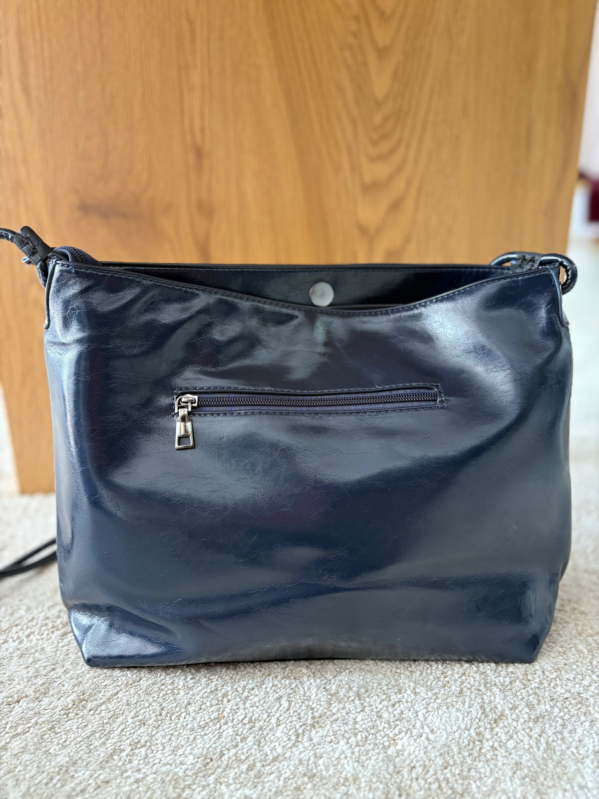 SHOULDER BAG