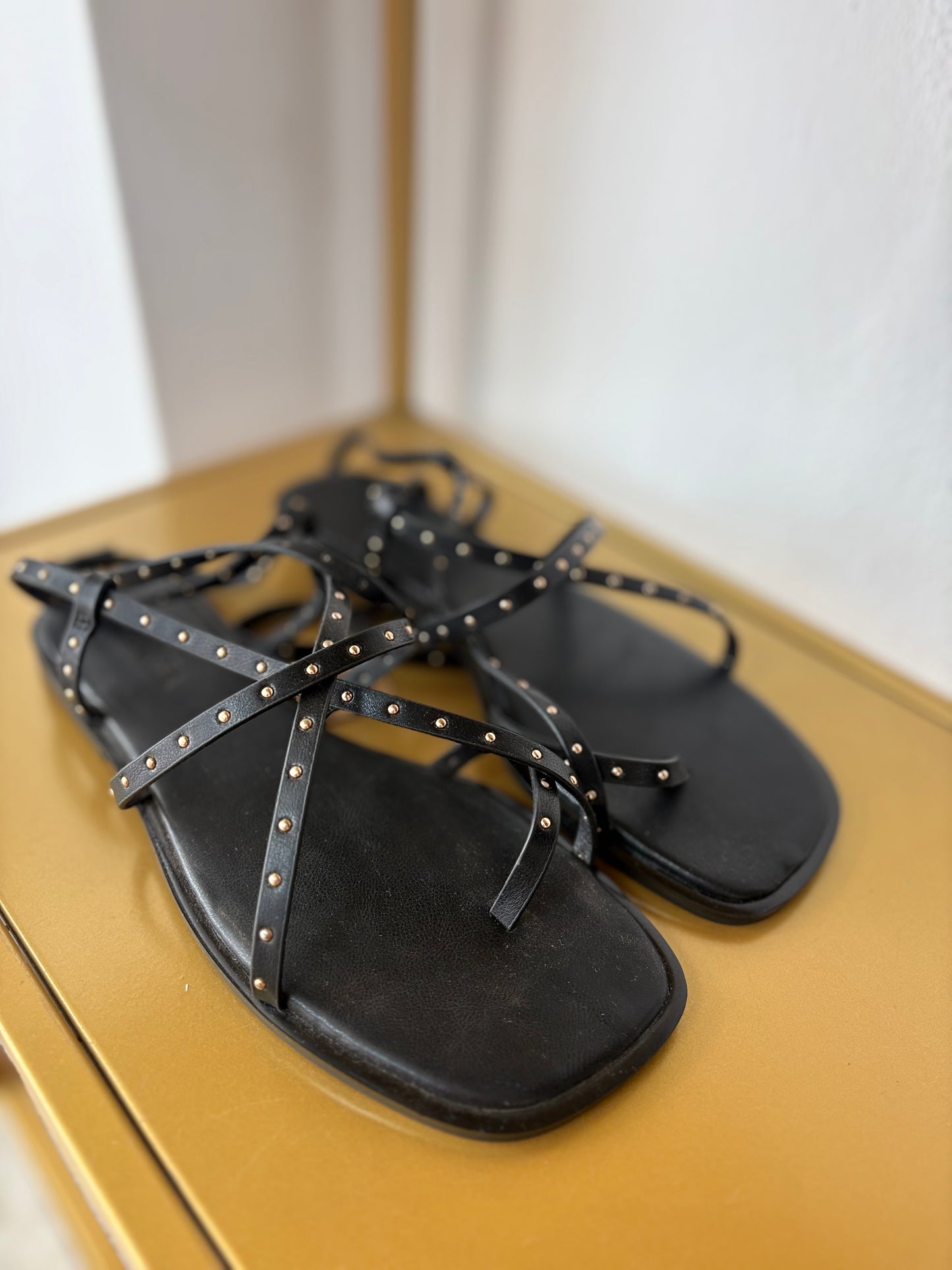 SANDALIA ZARA TACHAS