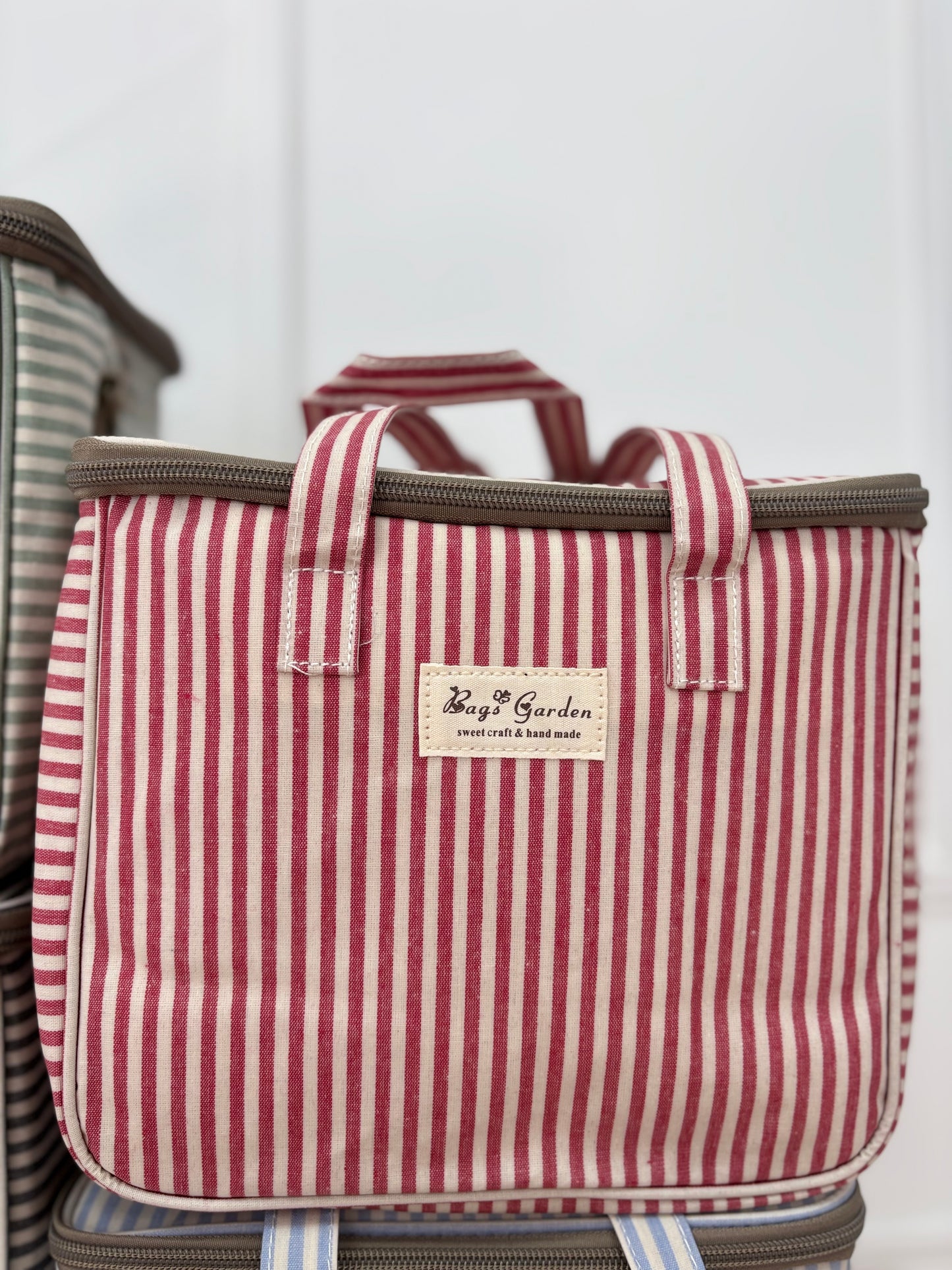 NEVERA MINI