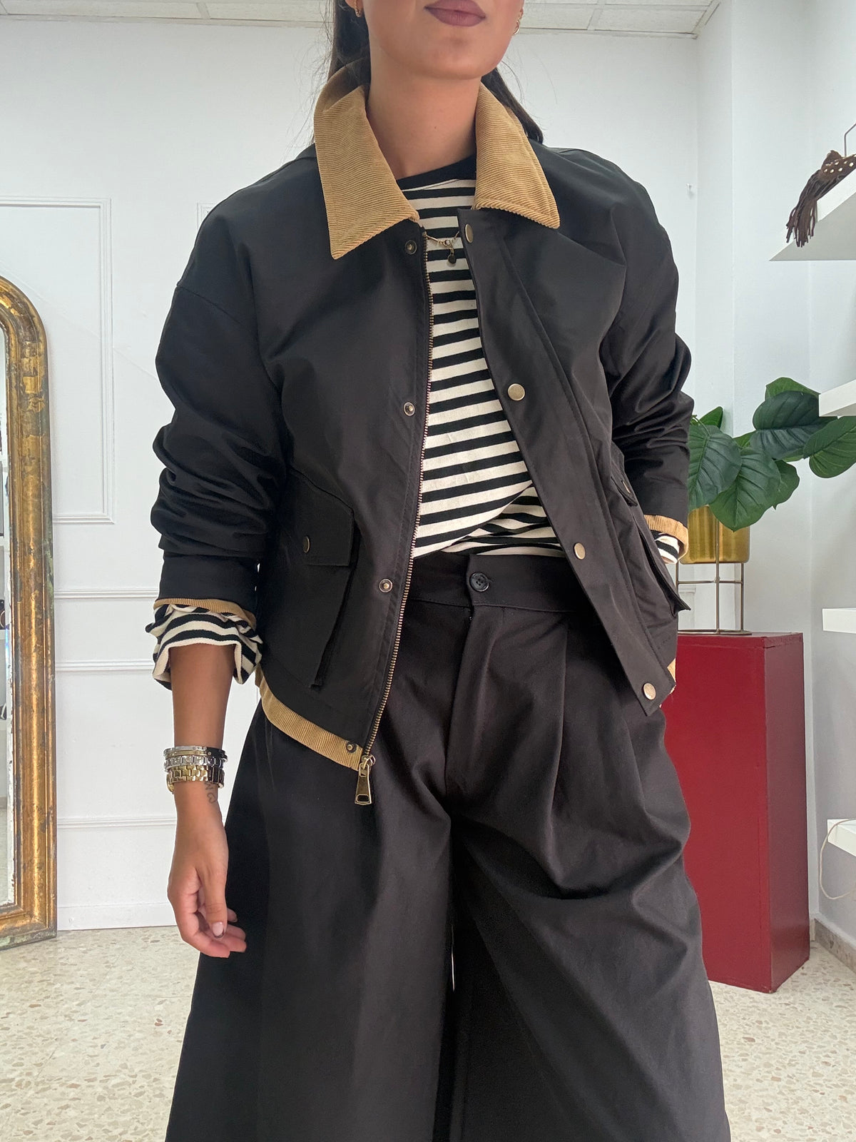 PARKA NEGRA