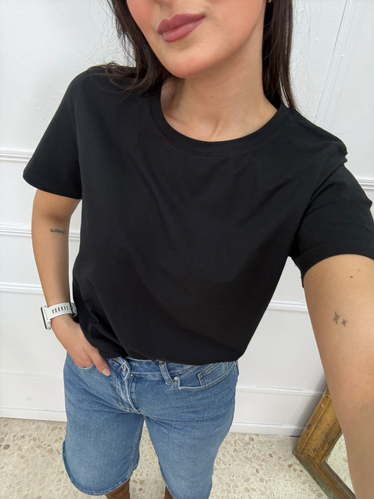CAMISETA BÁSICA