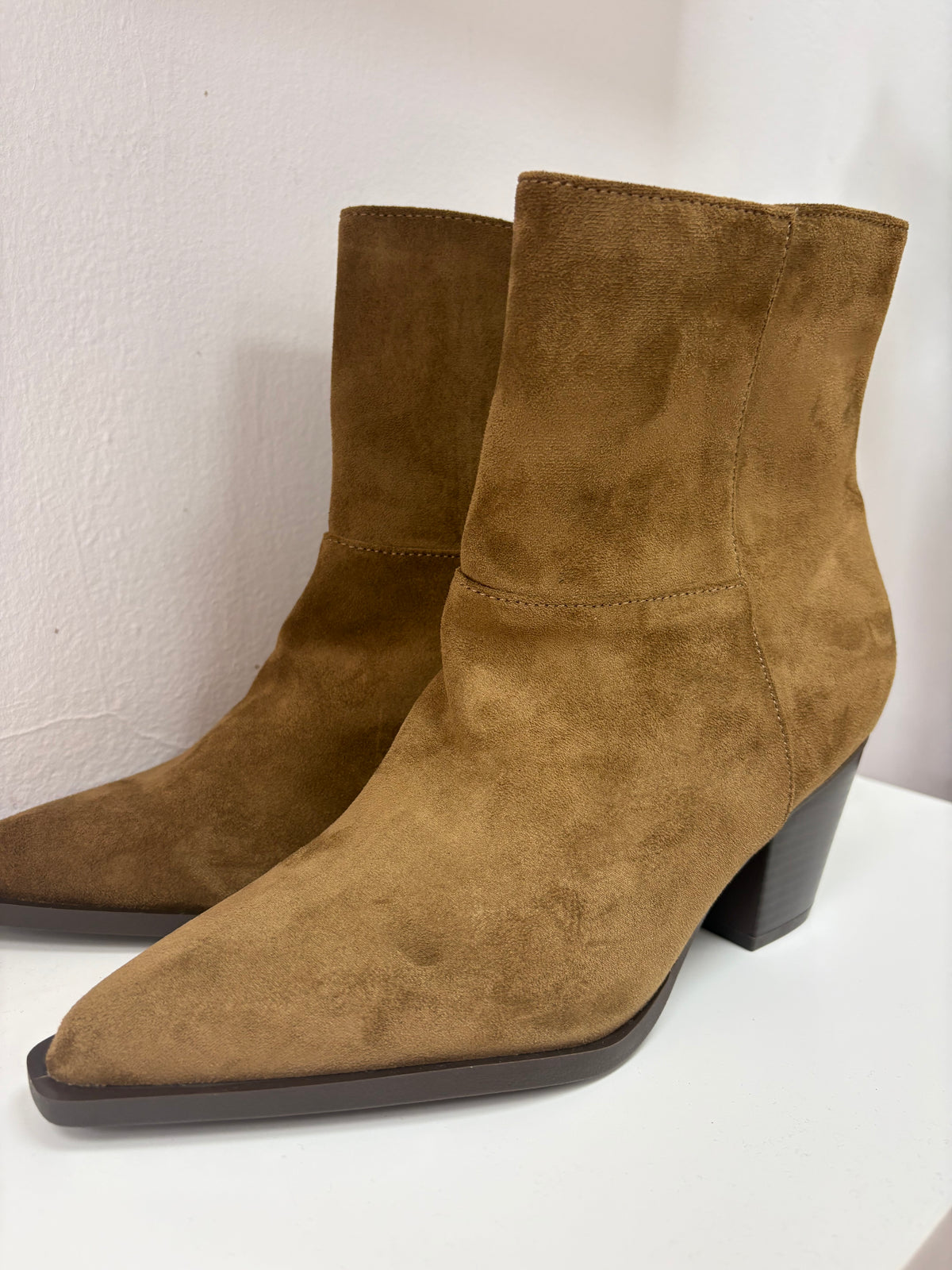 BOTA BAJA CAMEL