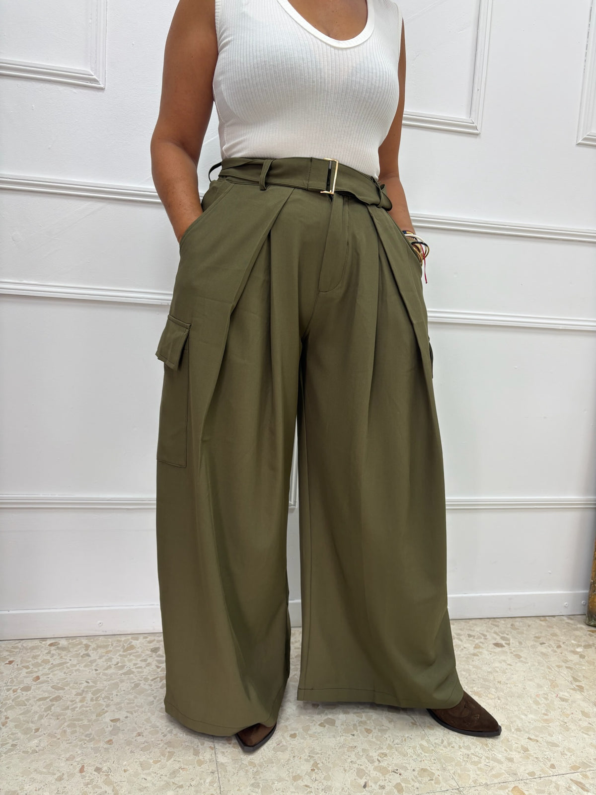 PANTALÓN CARGO VERDE