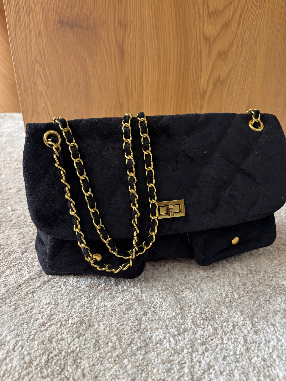 BOLSO ACOLCHADO NEGRO