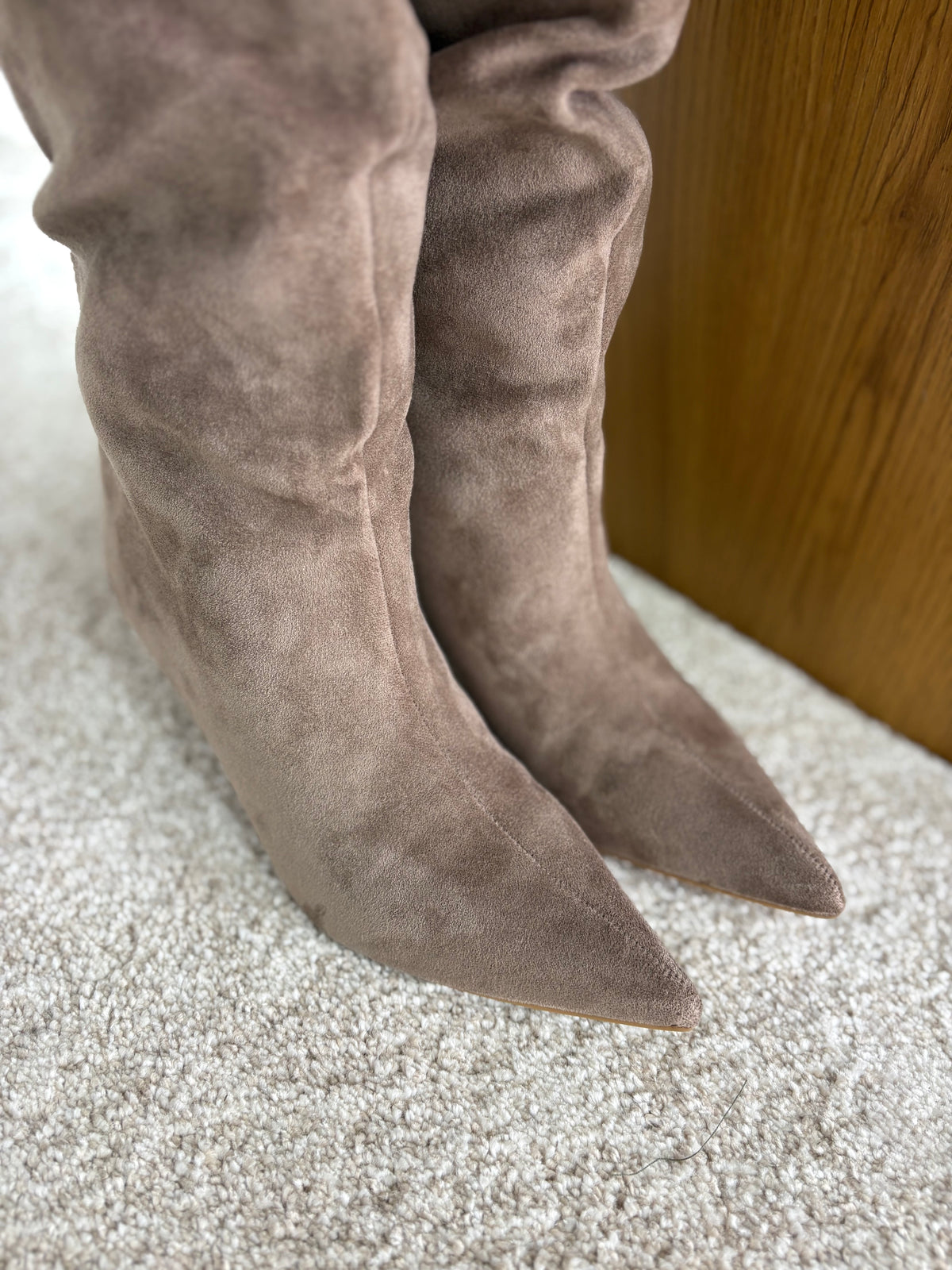 BOTA SLOUCHY