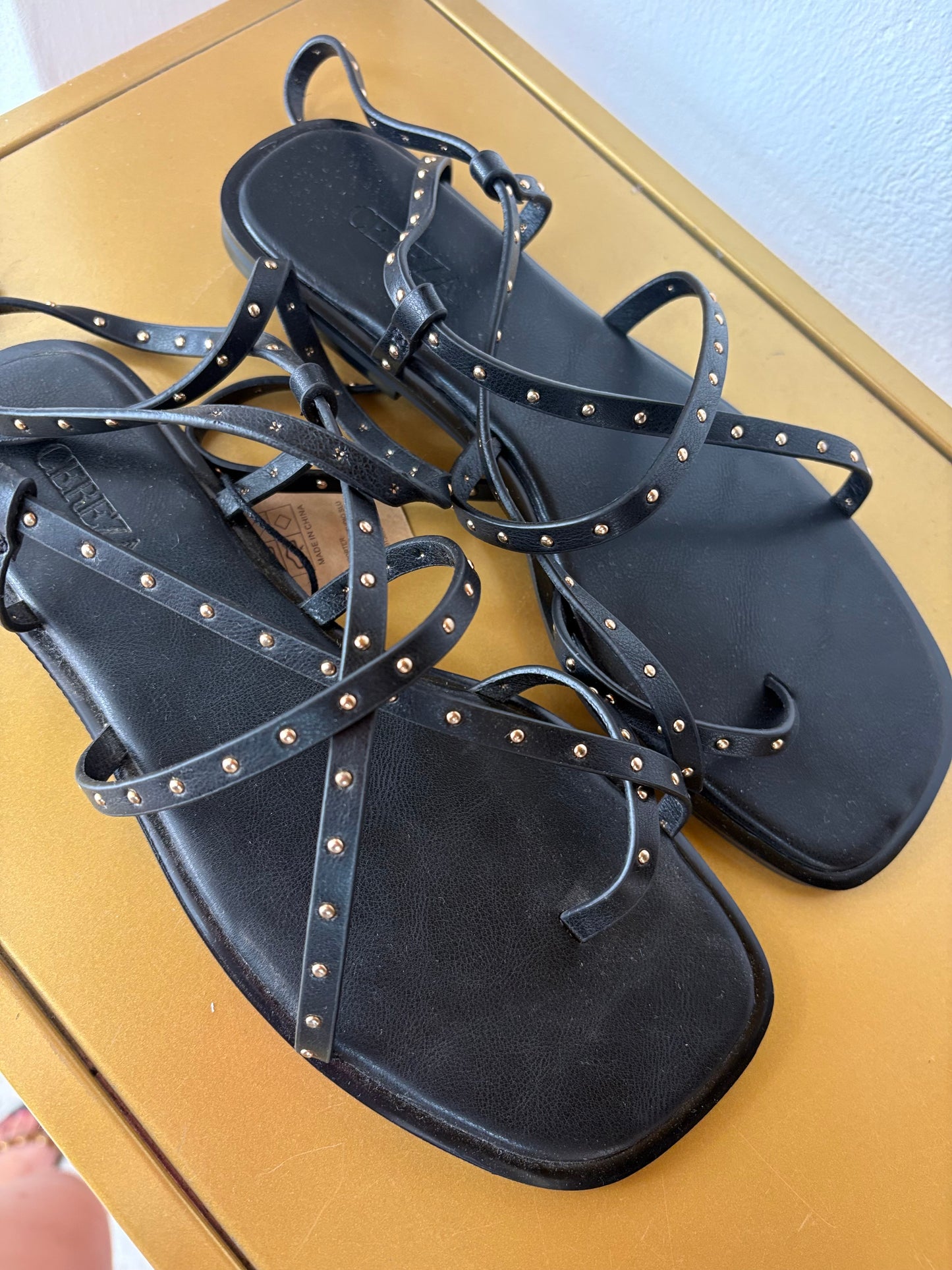 SANDALIA ZARA TACHAS